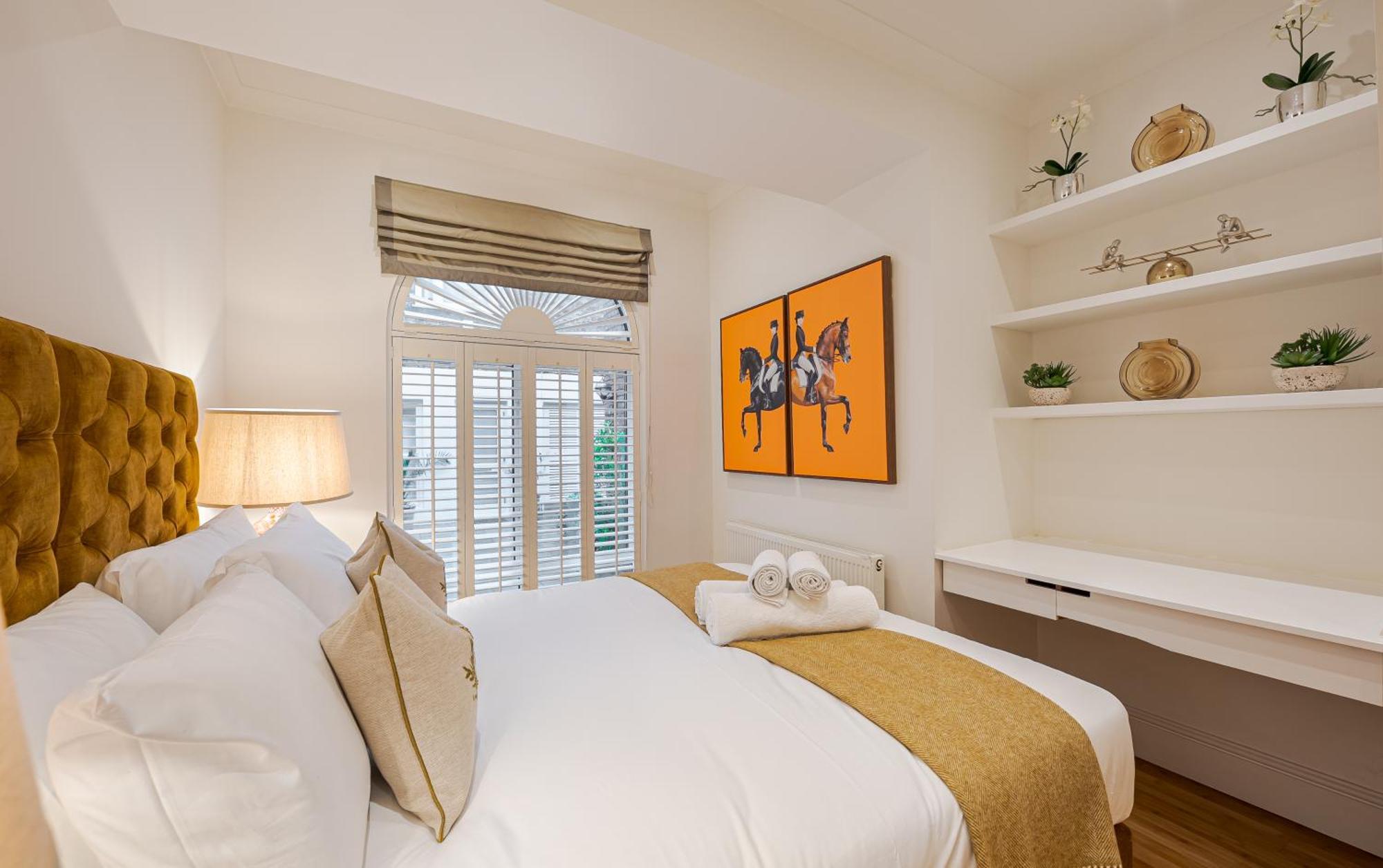 Apartament Chic Belgravia Hideaway With Private Patio 10 Mins To Harrods Londra